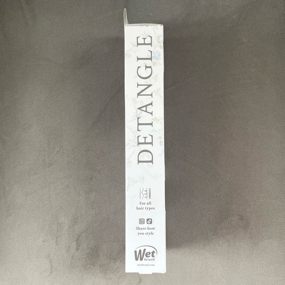 Wet Brush x LoveShackFancy Original Detangler Hair Brush - Picture 4 of 6